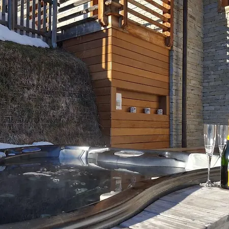 Chalet Sunny Meadows Chalet *